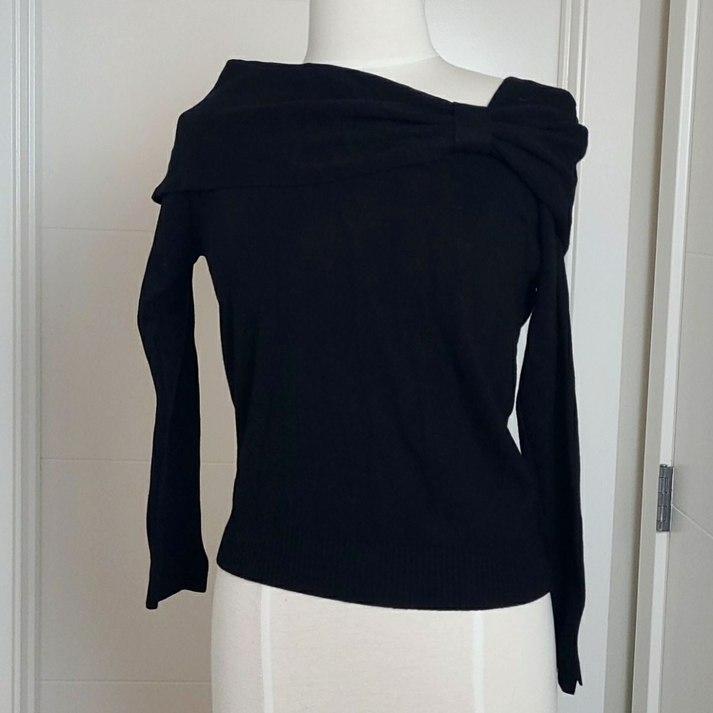 Korean Fashion - Long Sleeve Ribbon Top